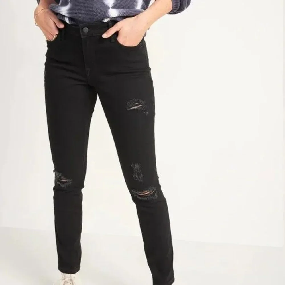NWT Old Navy Mid-Rise Pop Icon Black-Wash Ripped Skinny Jeans for Women - Picture 1 of 4